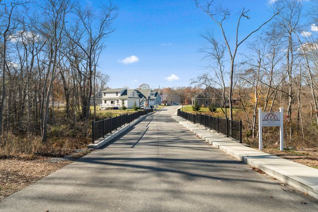 34 Ivy Hill Road 34, Waterford, CT 06385