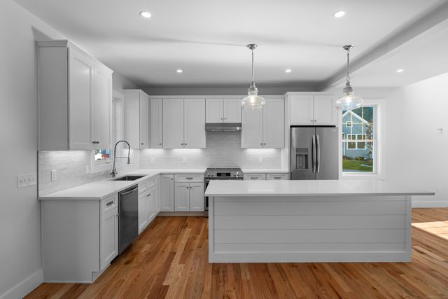 34 Ivy Hill Road 34, Waterford, CT 06385