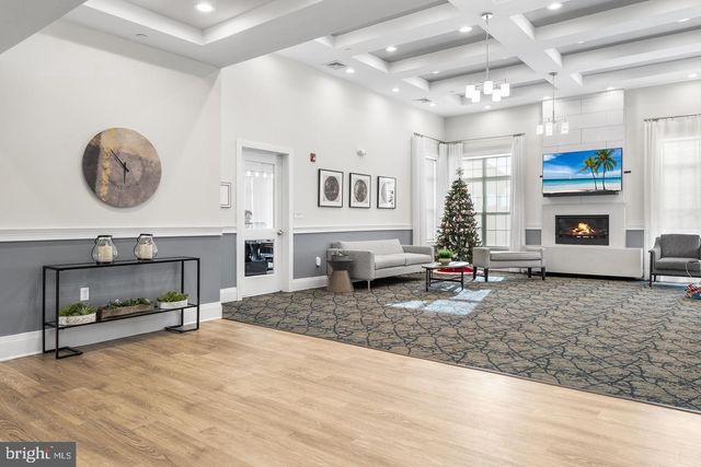 234 BREEDERS CUP DR, Cherry Hill, NJ 08002