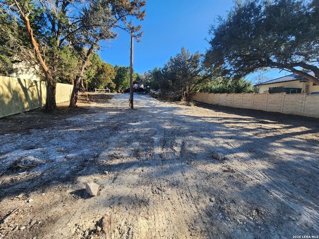 162 Tropical, Canyon Lake, TX 78133