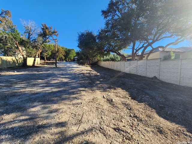 162 Tropical, Canyon Lake, TX 78133