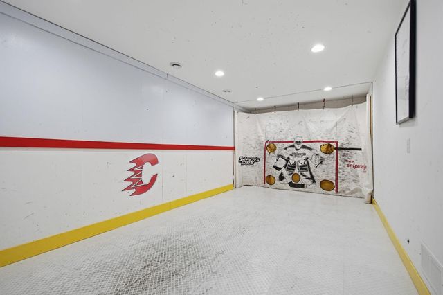 4467 119th Circle NE, Blaine, MN 55449