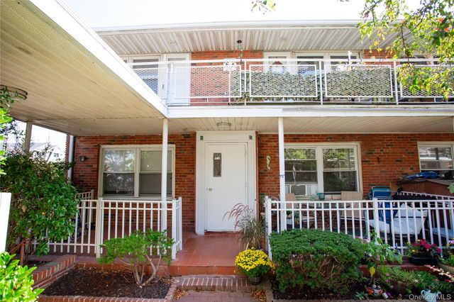 340 E Broadway 212, Long Beach, NY 11561