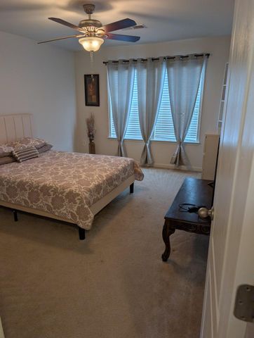 13944 SENECA RIDGE DR, Hagerstown, MD 21740