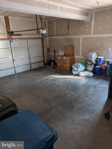 13944 SENECA RIDGE DR, Hagerstown, MD 21740