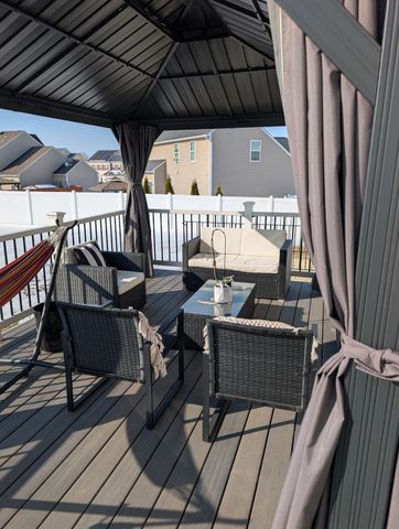 13944 SENECA RIDGE DR, Hagerstown, MD 21740