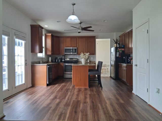13944 SENECA RIDGE DR, Hagerstown, MD 21740