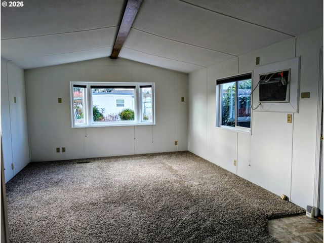 15411 Se MILL PLAIN Blvd A-9, Vancouver, WA 98684