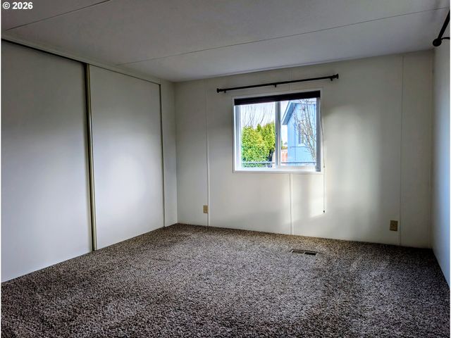 15411 Se MILL PLAIN Blvd A-9, Vancouver, WA 98684