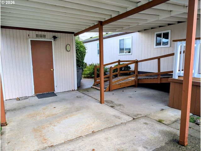 15411 Se MILL PLAIN Blvd A-9, Vancouver, WA 98684