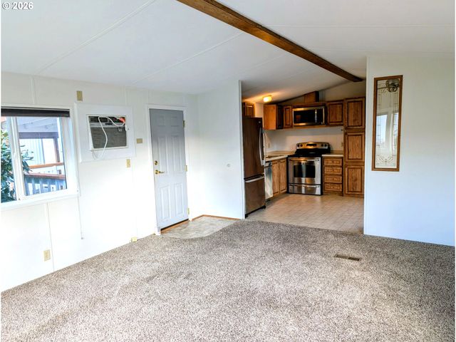 15411 Se MILL PLAIN Blvd A-9, Vancouver, WA 98684