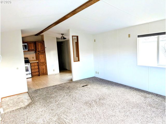 15411 Se MILL PLAIN Blvd A-9, Vancouver, WA 98684