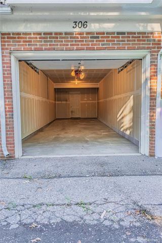 306 Legato Drive, Walled Lake, MI 48390