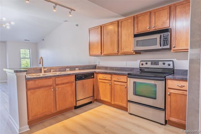 306 Legato Drive, Walled Lake, MI 48390