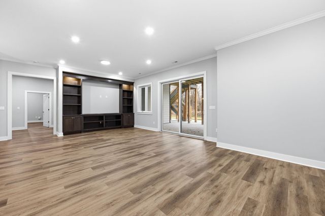 14125 E Willowgreen Cir, Wichita, KS 67230