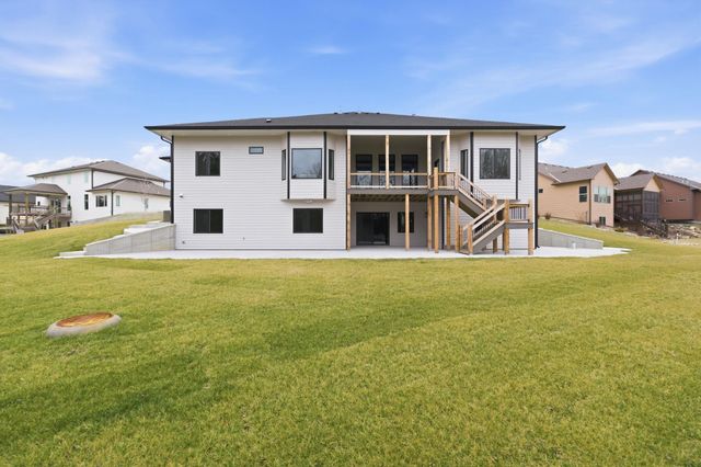 14125 E Willowgreen Cir, Wichita, KS 67230