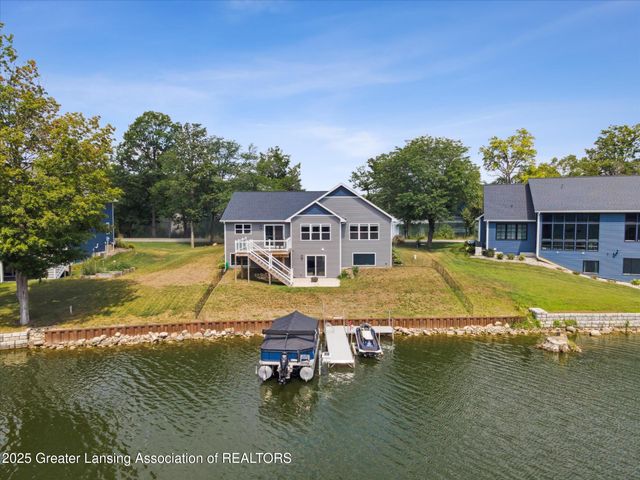 4313 Gold Dust Point, Perrinton, MI 48871