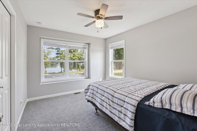 4313 Gold Dust Point, Perrinton, MI 48871