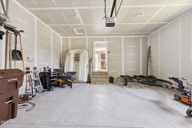 4313 Gold Dust Point, Perrinton, MI 48871