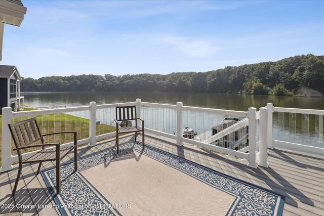 4313 Gold Dust Point, Perrinton, MI 48871