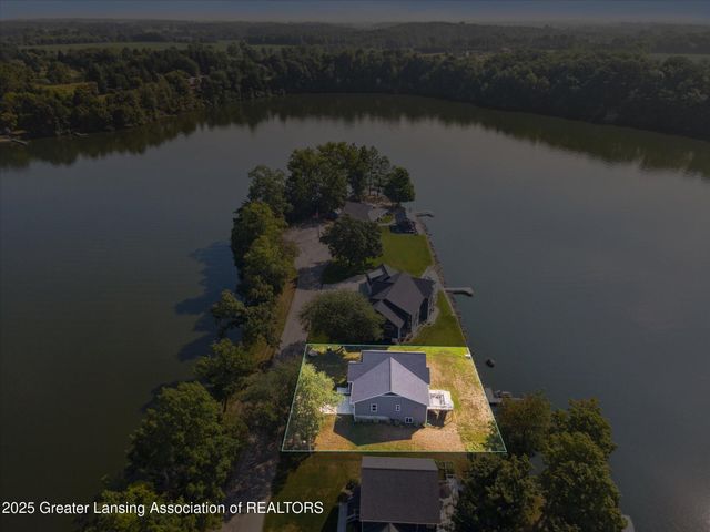 4313 Gold Dust Point, Perrinton, MI 48871