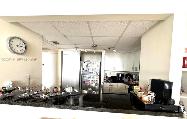 540 Brickell Key Dr 1801, Miami, FL 33131
