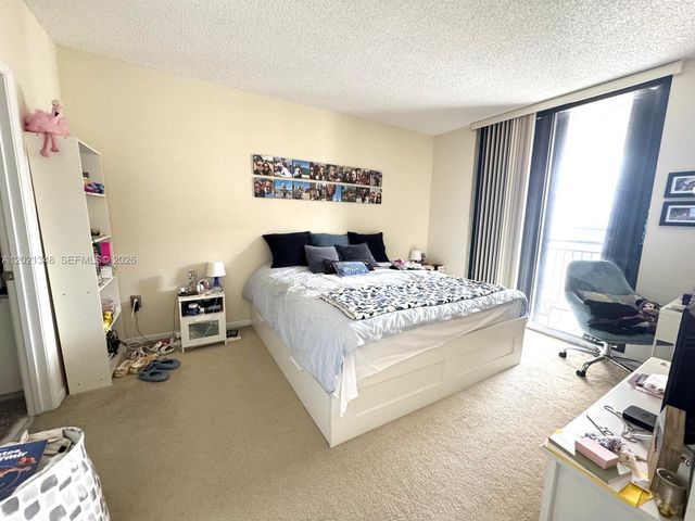 540 Brickell Key Dr 1801, Miami, FL 33131