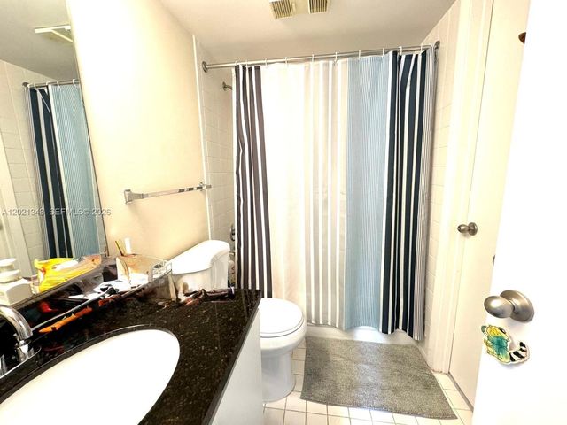 540 Brickell Key Dr 1801, Miami, FL 33131