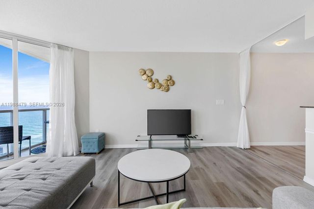 16699 Collins Ave 2007, Sunny Isles Beach, FL 33160