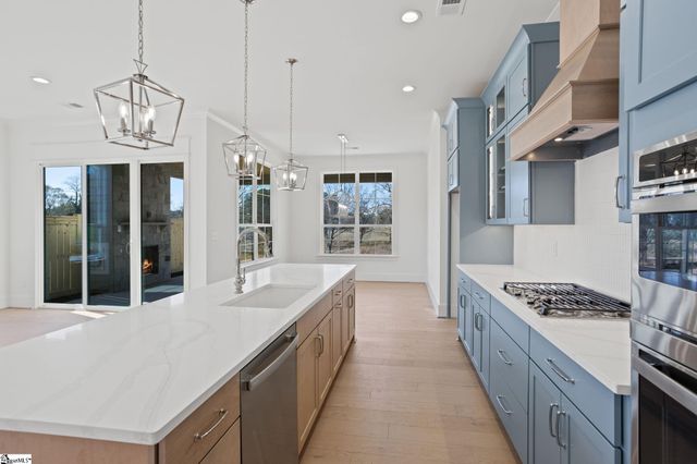 6 Mercy Drive, Greenville, SC 29607