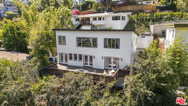 6335 Grape Place, Los Angeles, CA 90068