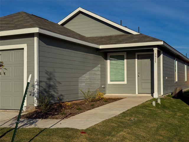 3915 Selawik Street, Sherman, TX 75090