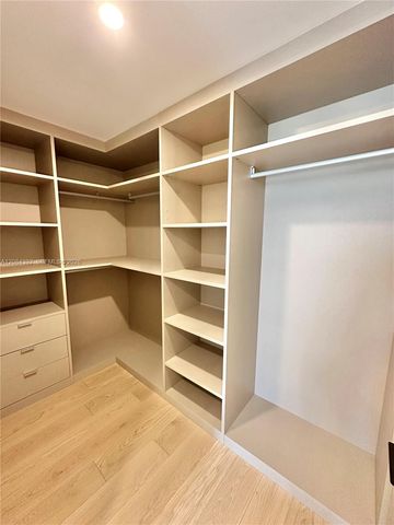 2200 Brickell Avenue 313, Miami, FL 33129