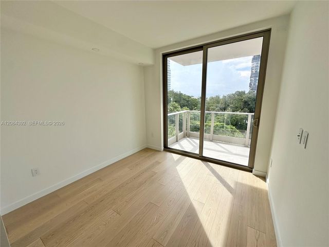 2200 Brickell Avenue 313, Miami, FL 33129