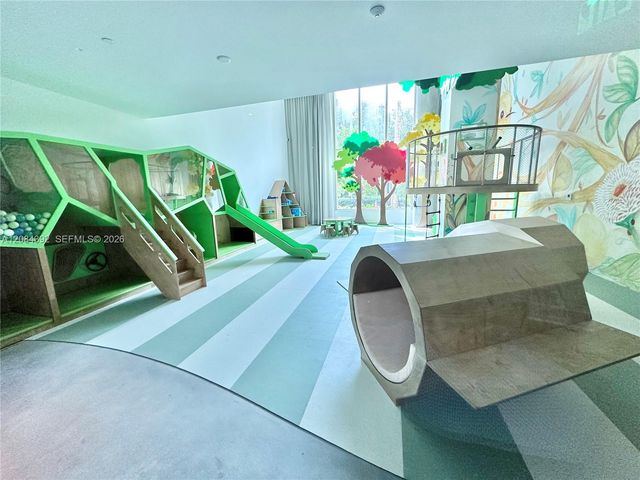 2200 Brickell Avenue 313, Miami, FL 33129
