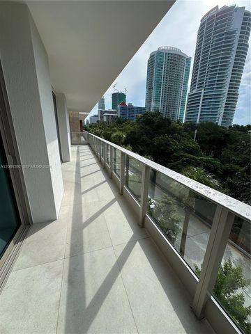 2200 Brickell Avenue 313, Miami, FL 33129