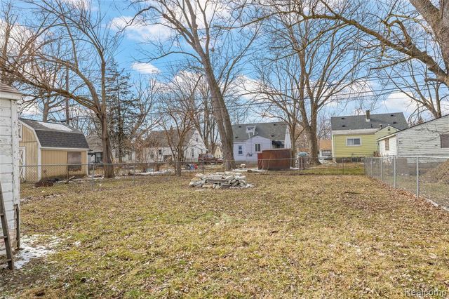 6330 Hampden Street, Taylor, MI 48180