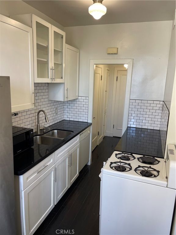 315 W 3rd 903, Long Beach, CA 90802 — photo 4