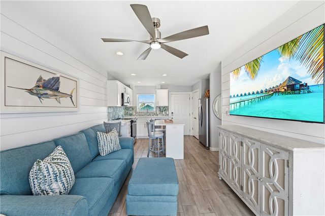 900 N Station St A2, Port Aransas, TX 78373