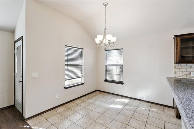 18424 Abierto Drive, Edmond, OK 73012