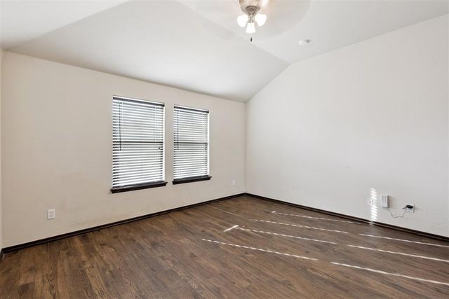 18424 Abierto Drive, Edmond, OK 73012