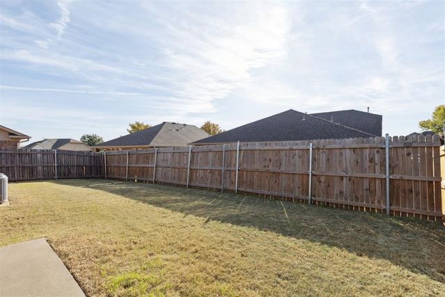 18424 Abierto Drive, Edmond, OK 73012