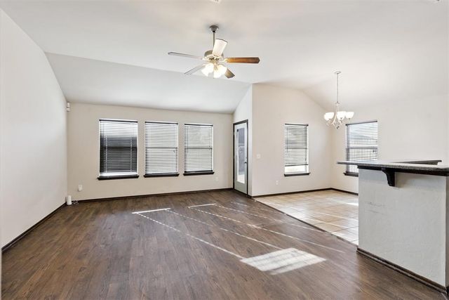 18424 Abierto Drive, Edmond, OK 73012