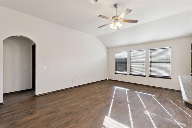 18424 Abierto Drive, Edmond, OK 73012