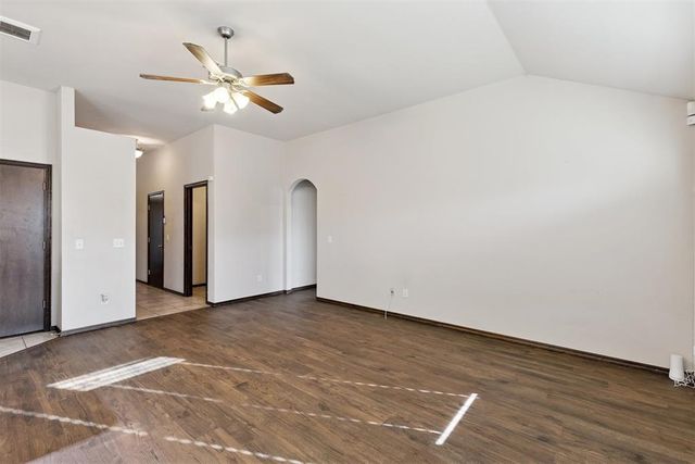 18424 Abierto Drive, Edmond, OK 73012