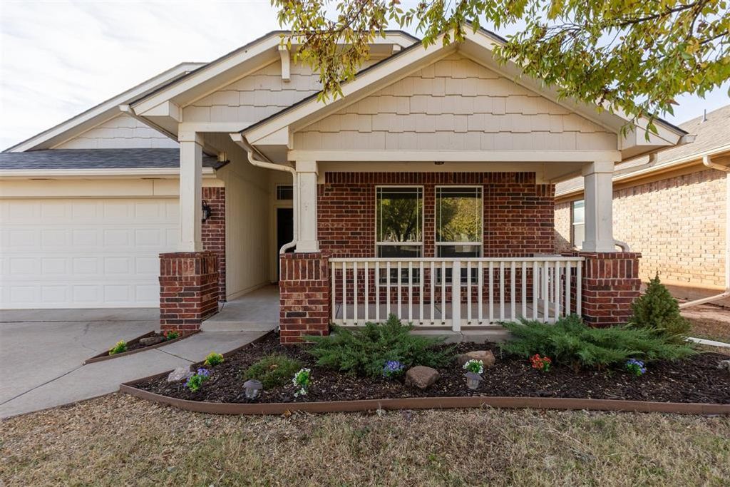 18424 Abierto Drive, Edmond, OK 73012