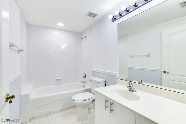 7846 Regal Heron CIR 103, Naples, FL 34104