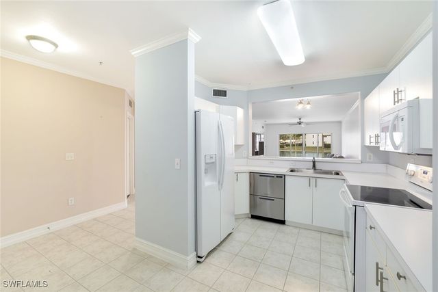 7846 Regal Heron CIR 103, Naples, FL 34104