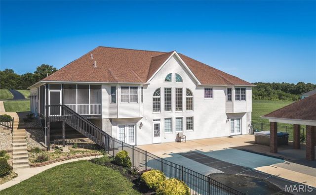495 Grandview Farms Drive, Union, MO 63084