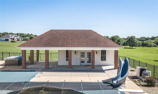 495 Grandview Farms Drive, Union, MO 63084